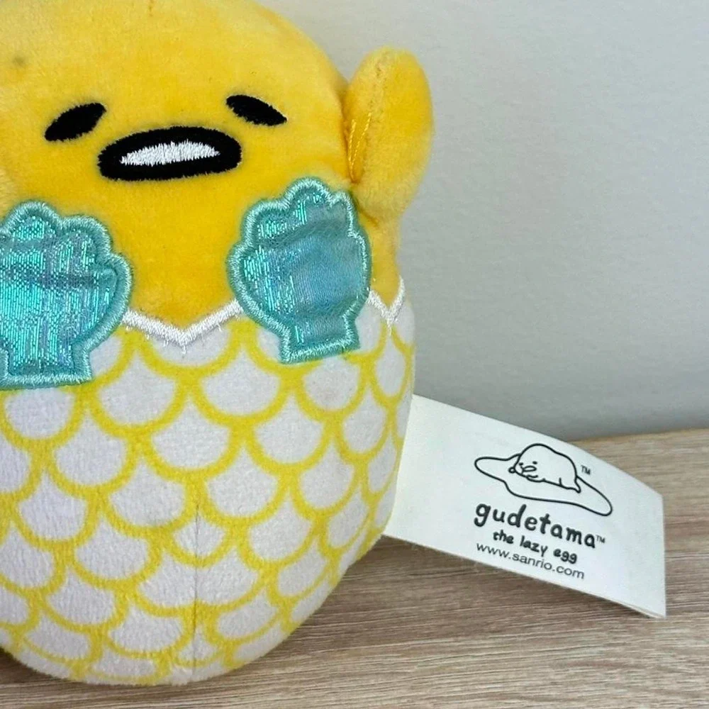 Gudetama the lazy egg plush with white and yellow scale pattern SET OF 2